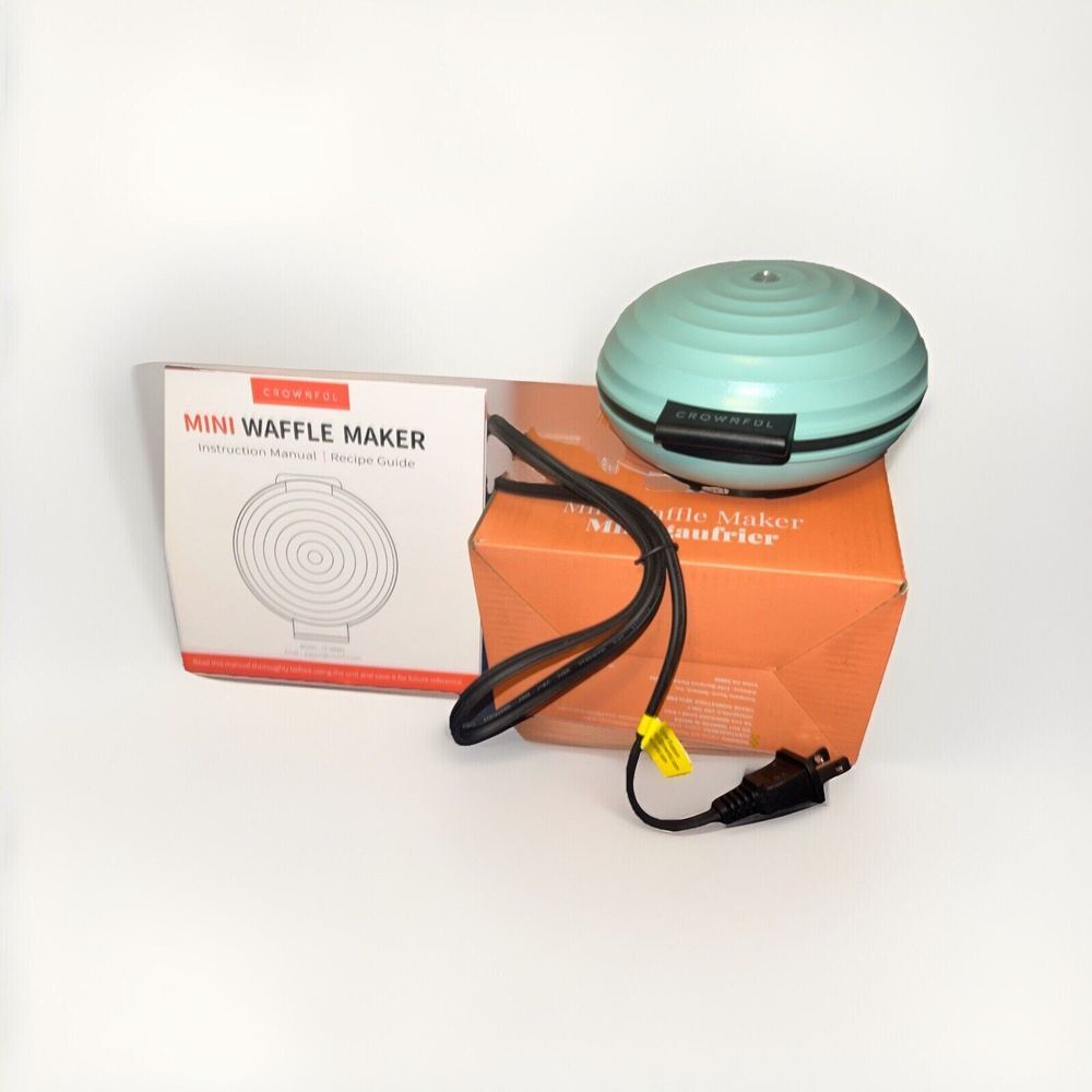 Crownful Mini Waffle‎ Maker Brand New, Light Green